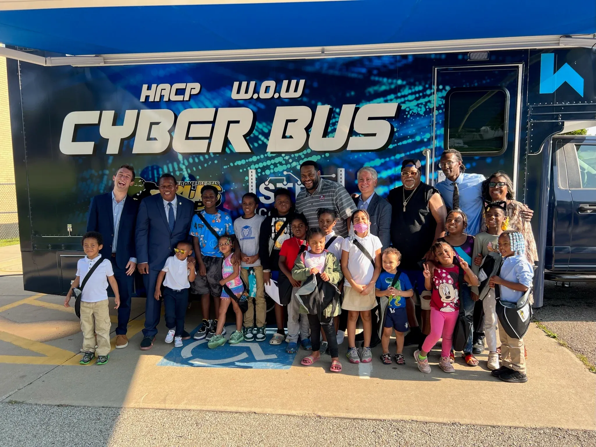 The CyberBus in Action — photo 3